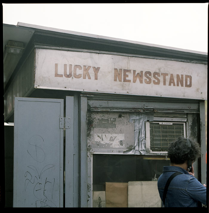 nyc_luckynewstand.jpg